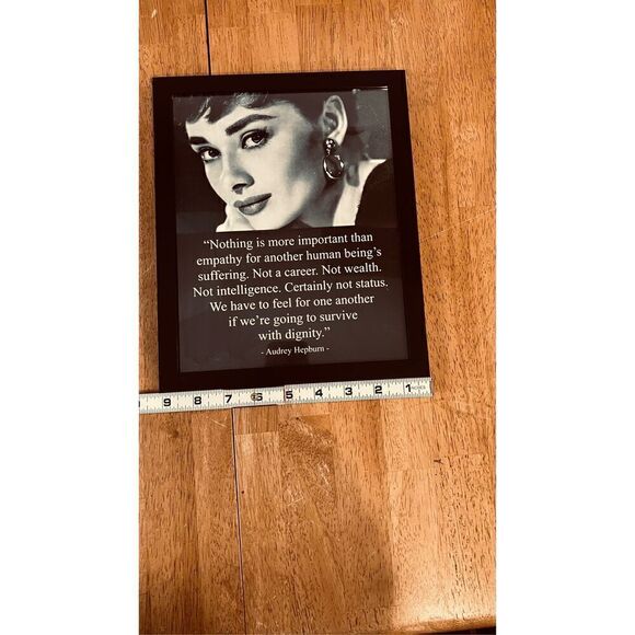 Audrey Hepburn Set of 4 Framed Prints - Picture 4 of 12